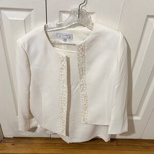Tahari Cream Elegant Jacket & Skirt Set